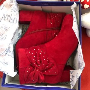 Red Impo memory foam ankle boots